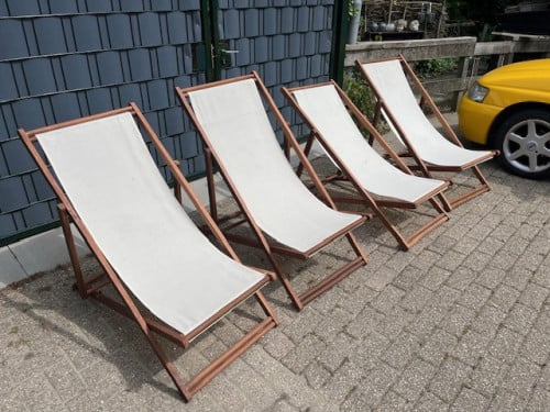 4 inklapbare strandstoelen met teakhouten frame