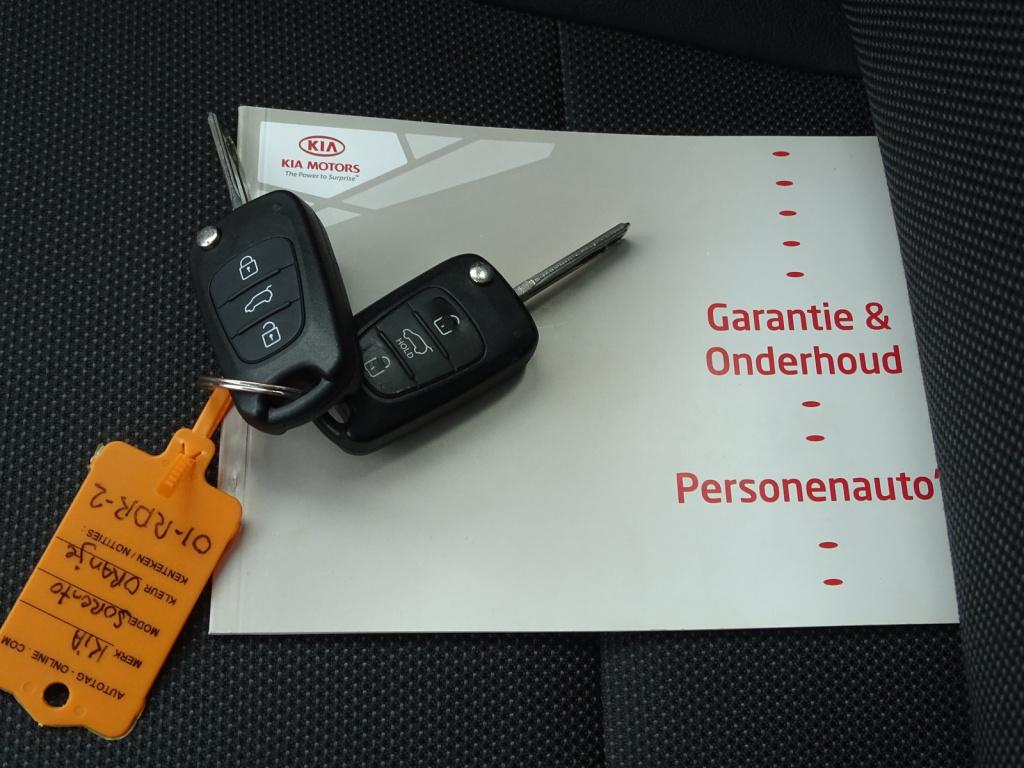 Kia Sportage 1.6 gdi x-ecutive plus pack | pano | bluetooth