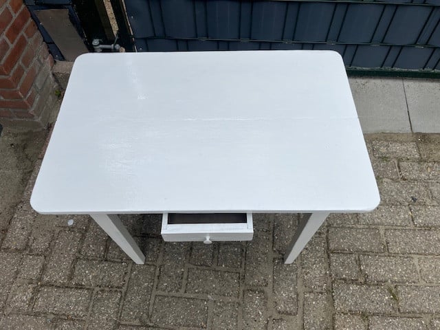 Bijzettafeltje wit