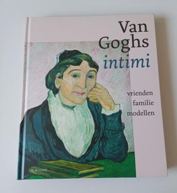 Boek 'Van Goghs intimi', puzzel en tasje