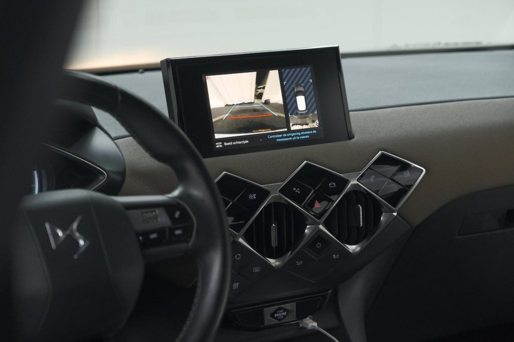 Ds Ds 3 crossback e-tense so chic 50 kwh | camera | dodehoekdetectie | appl