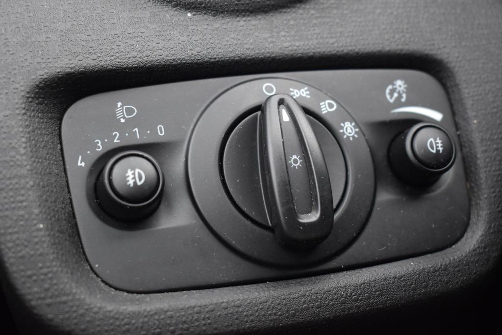 Ford Fiesta 1.0 ecoboost titanium | climate control | cruise control | trek
