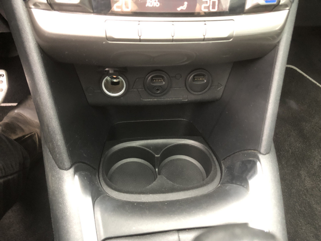 Peugeot 208 1.6 vti 120pk panoramdak 3-drs