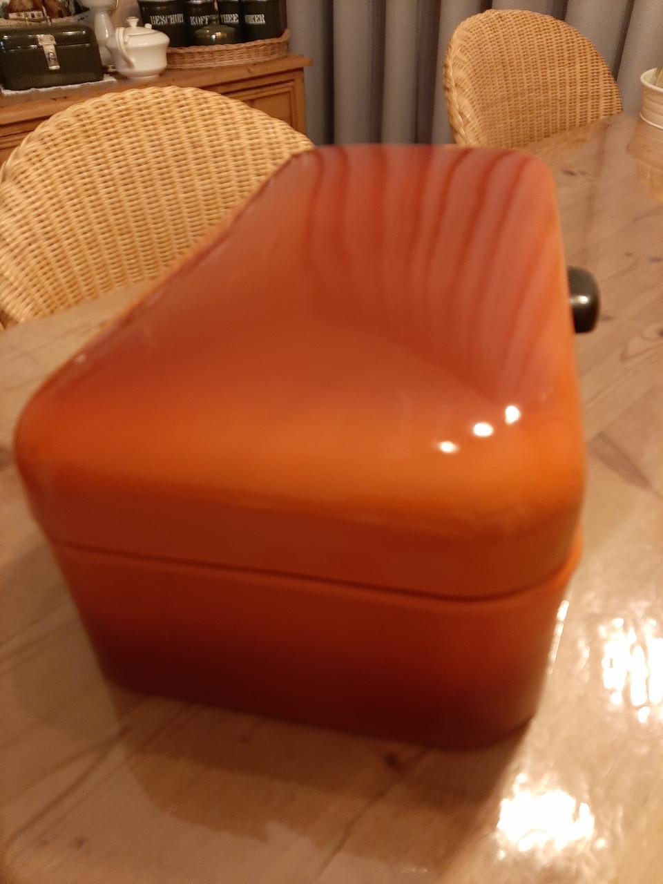 VINTAGE - EMAILLE BROODTROMMEL - KLEUR ROOD / ORANJE - NIET BESCHADIGD