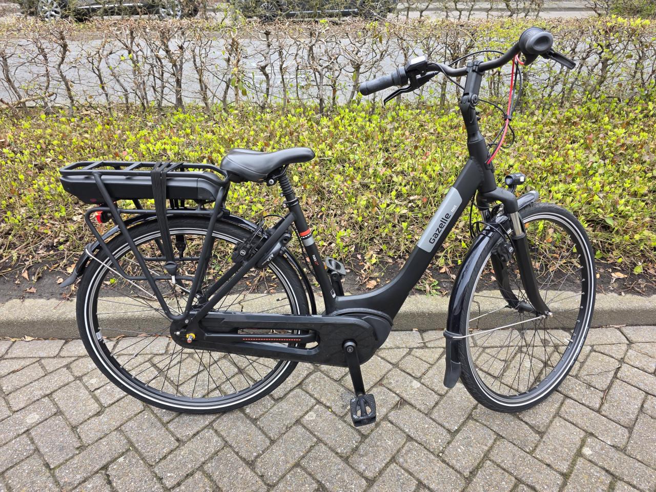 Schitterende Gazelle Paris C7+ met Bosch middenmotor en 400wh accu