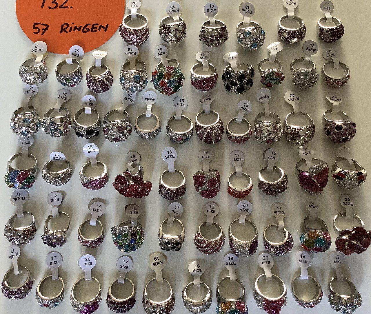 Partij prachtige ringen. ( partij 132)