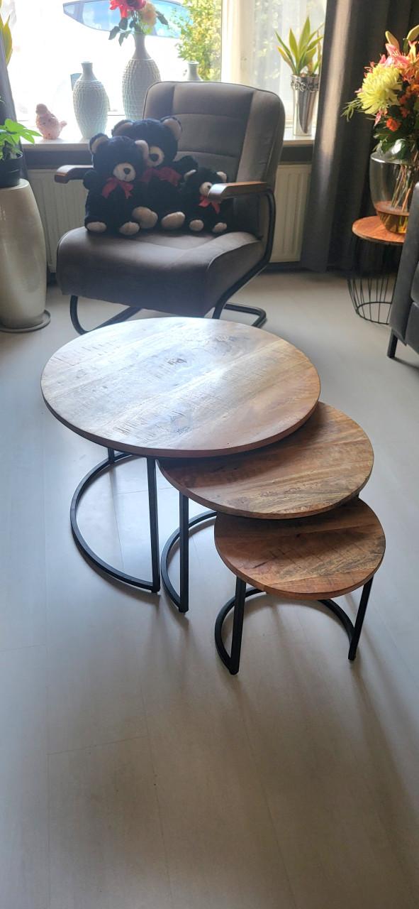 Mangohouten salontafelset van 3