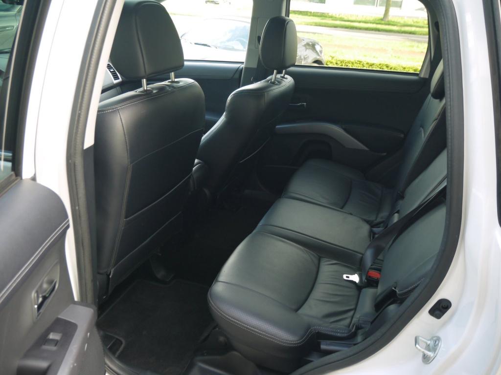 Mitsubishi Outlander 2.0 instyle|trekhaak|rijklaar