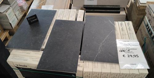 3030-443 ca 18 m² marmerlook tegels, 30x60 cm, mat zwart, nu per m²