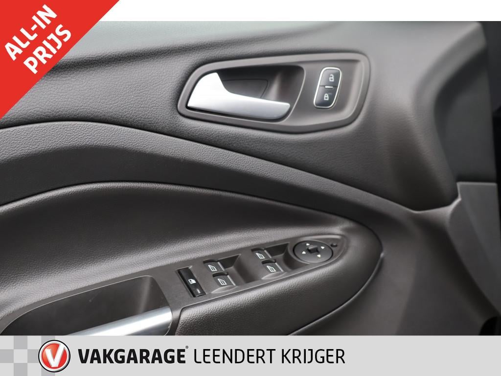 Ford Kuga 1.5 ecoboost. st line |trekhaak|navigatie|camera