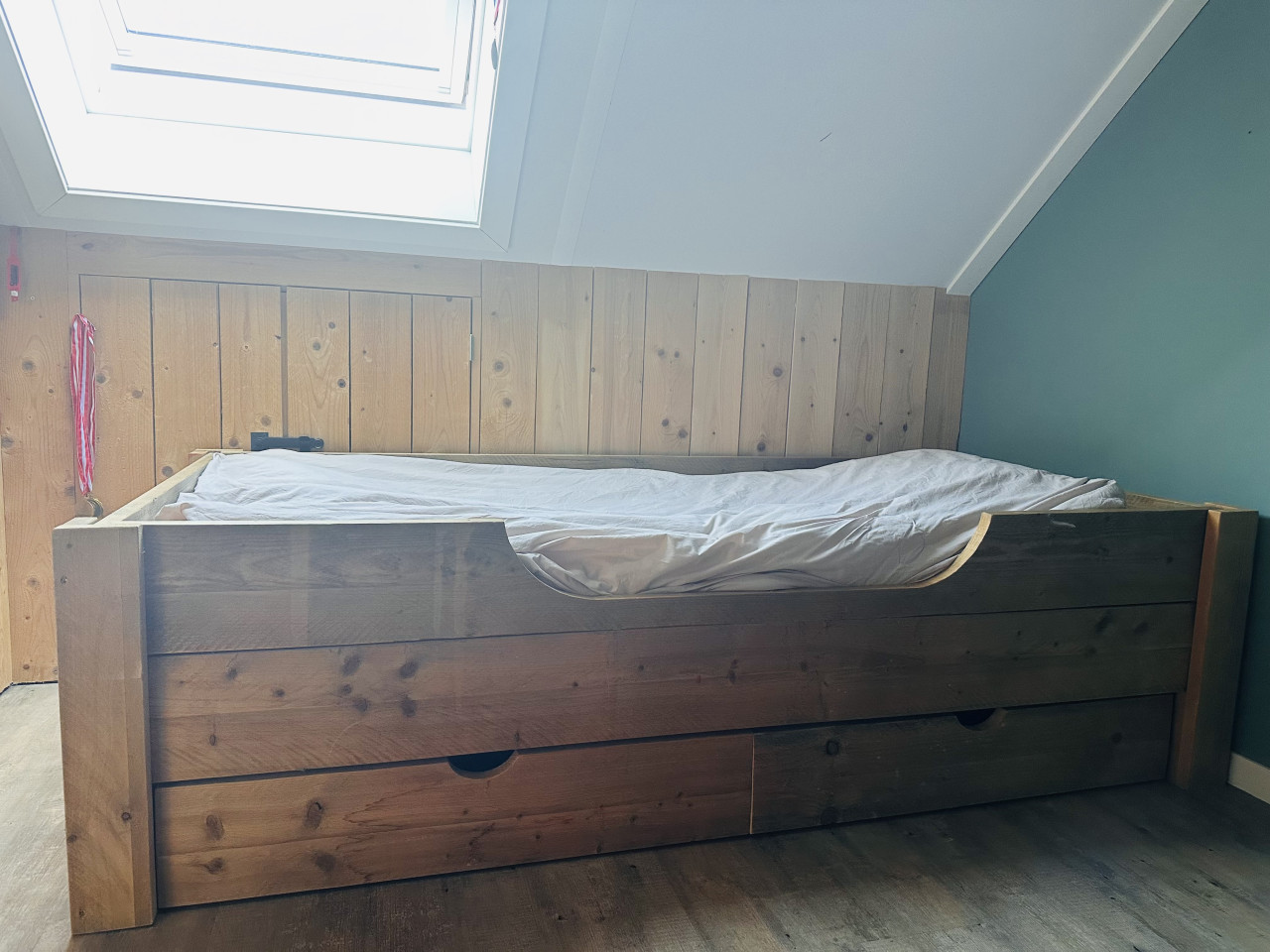Steigerhouten bed, perfecte staat
