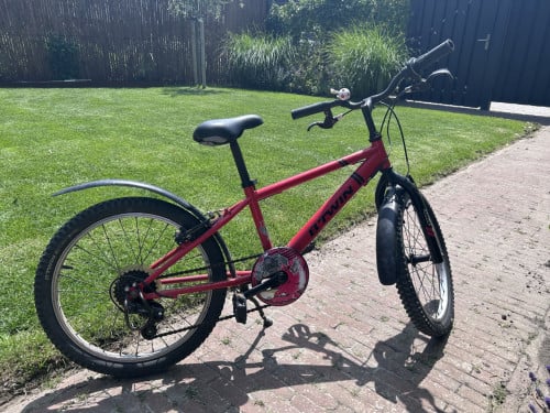 Jongensfiets b-twin 20 inch
