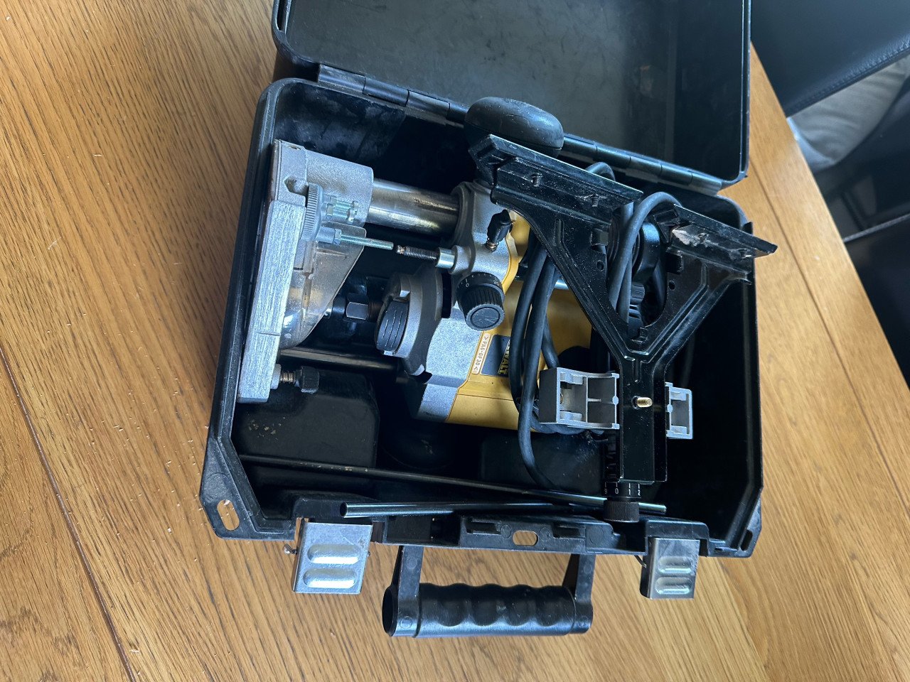 Dewalt DW621 Bovenfrees