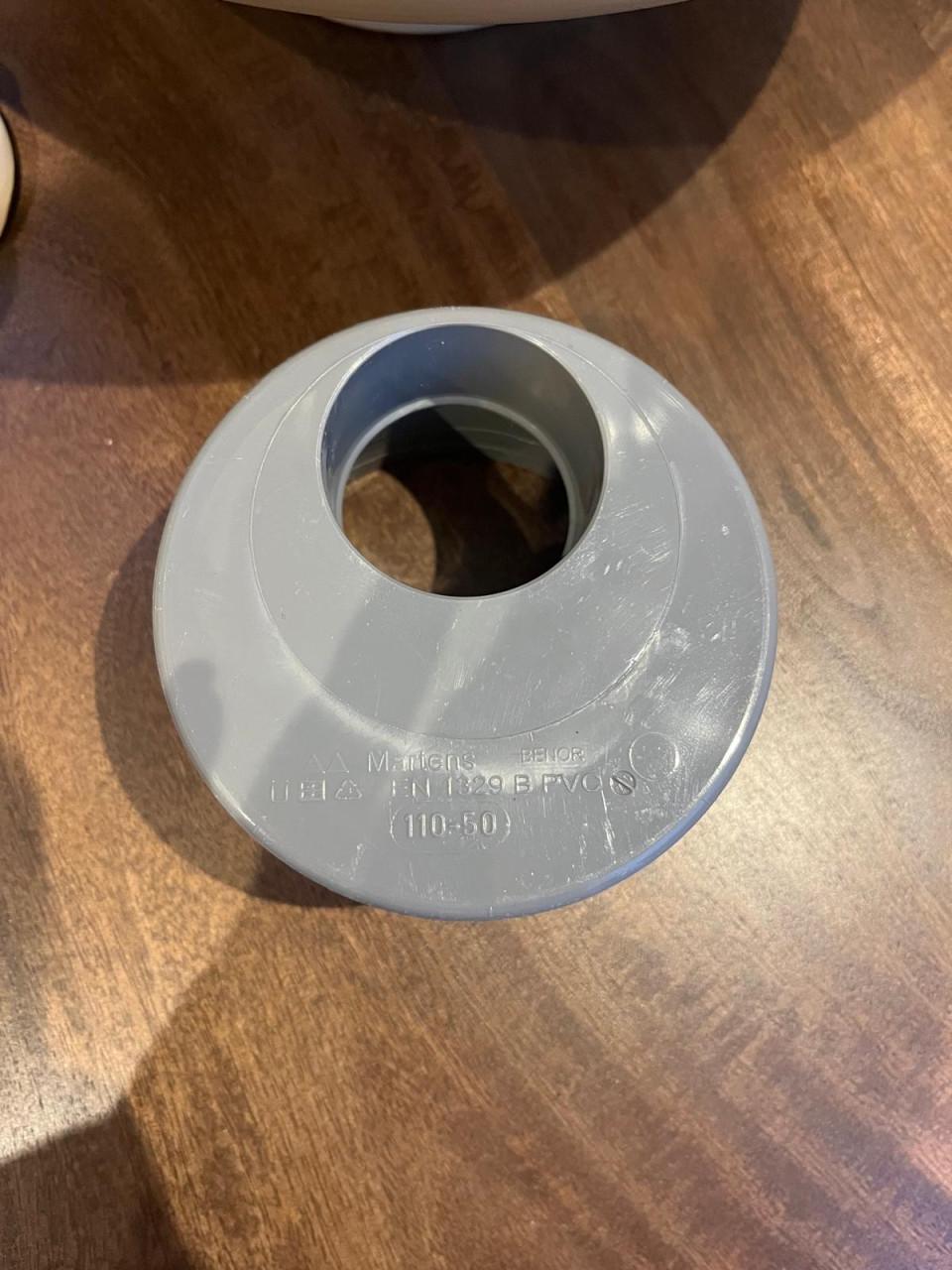 Diverse koppelingen riolering te koop