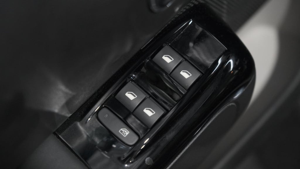 Citroen C3 puretech 82 feel edition | apple carplay | parkeersensoren | nav