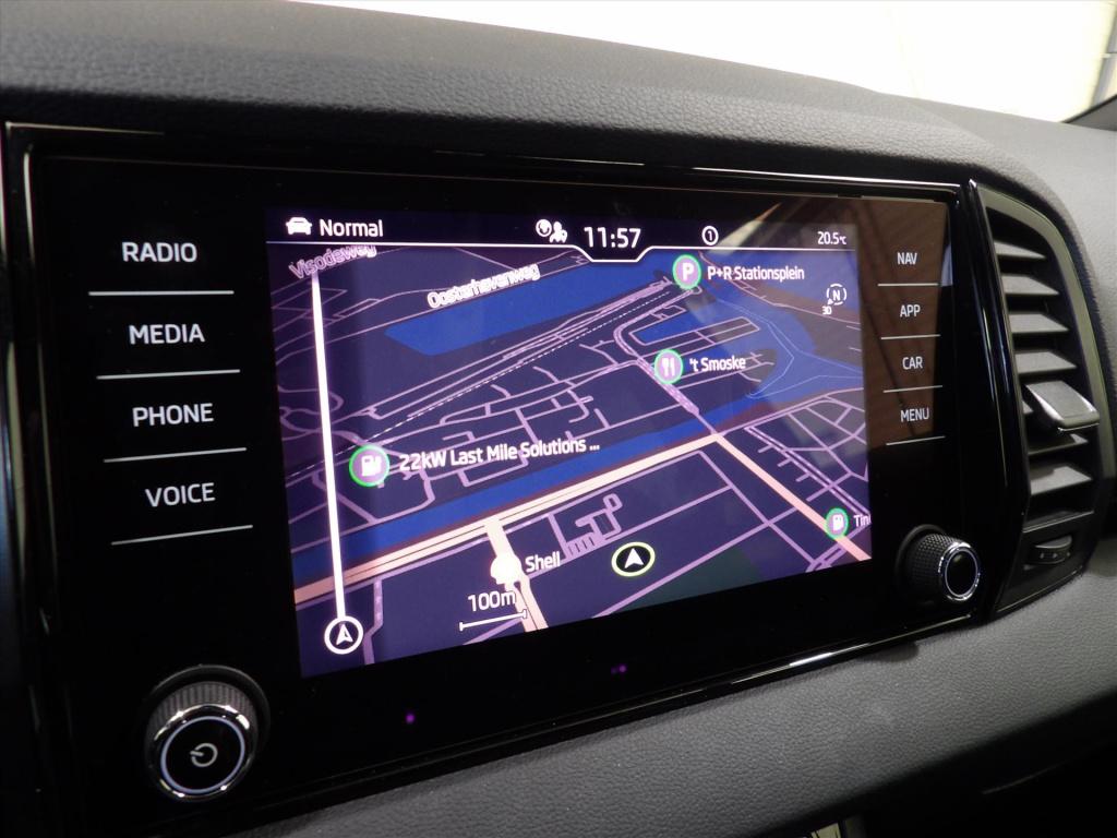 Skoda Karoq 1.5 tsi act greentech 150pk dsg-7 sportline business