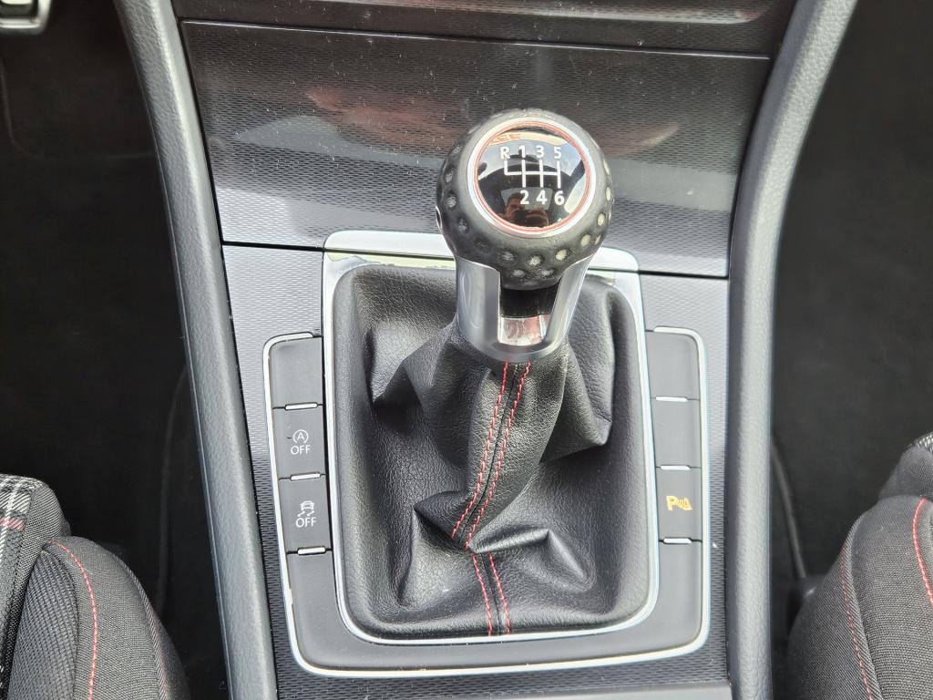 Volkswagen Golf 2.0 tsi gti performance | pano | 19' velgen