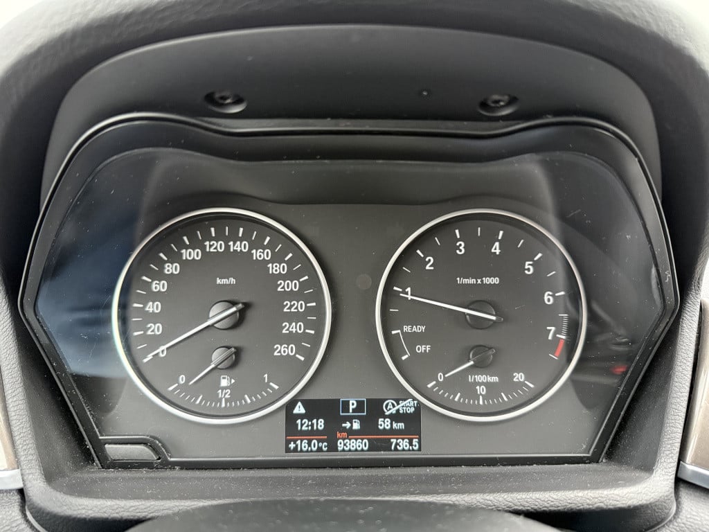 BMW X1 sdrive18i 136pk high executive automaat