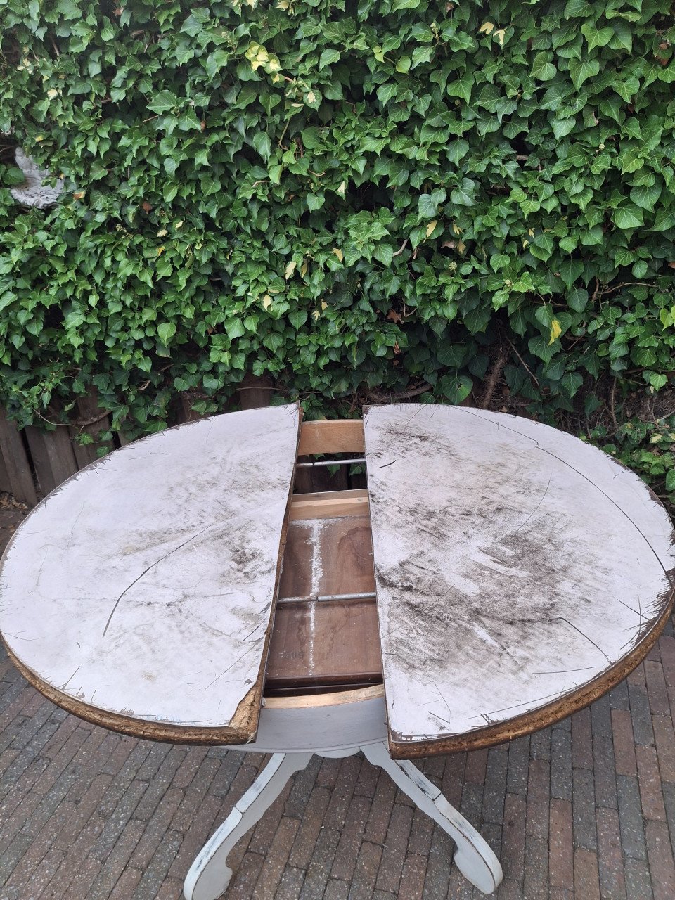 Antieke tafelpoot evt met blad