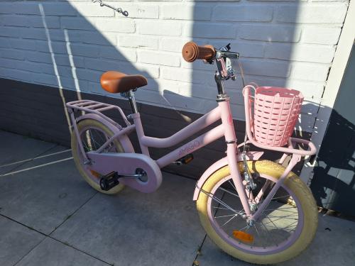 Kinderfiets amigo bella 16 inch goede staat
