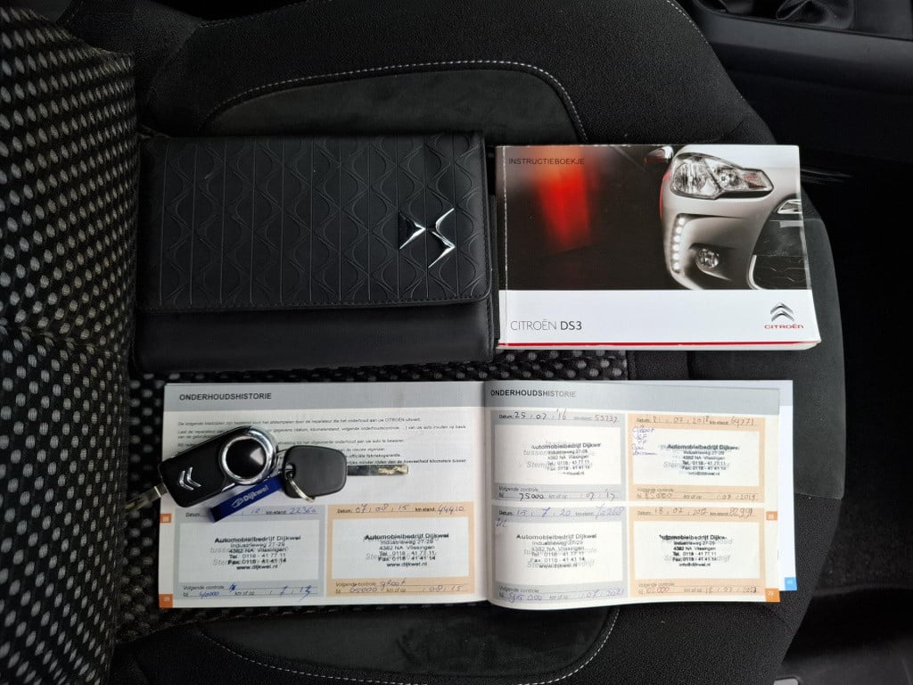 Citroen DS3 1.4 vti 95 chic airco/lmv/trekhaak