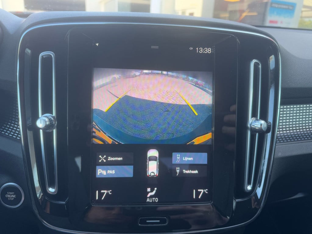 Volvo XC40 1.5 t4 recharge r-design