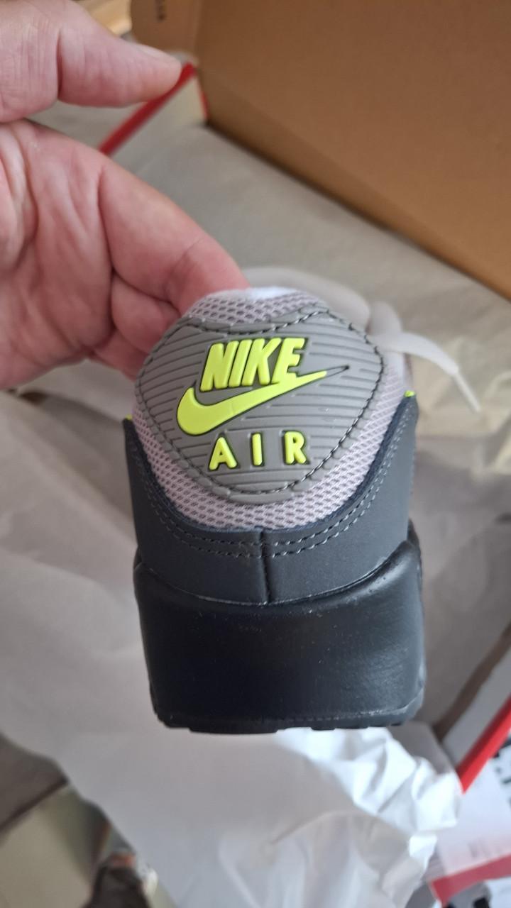 Nike air max