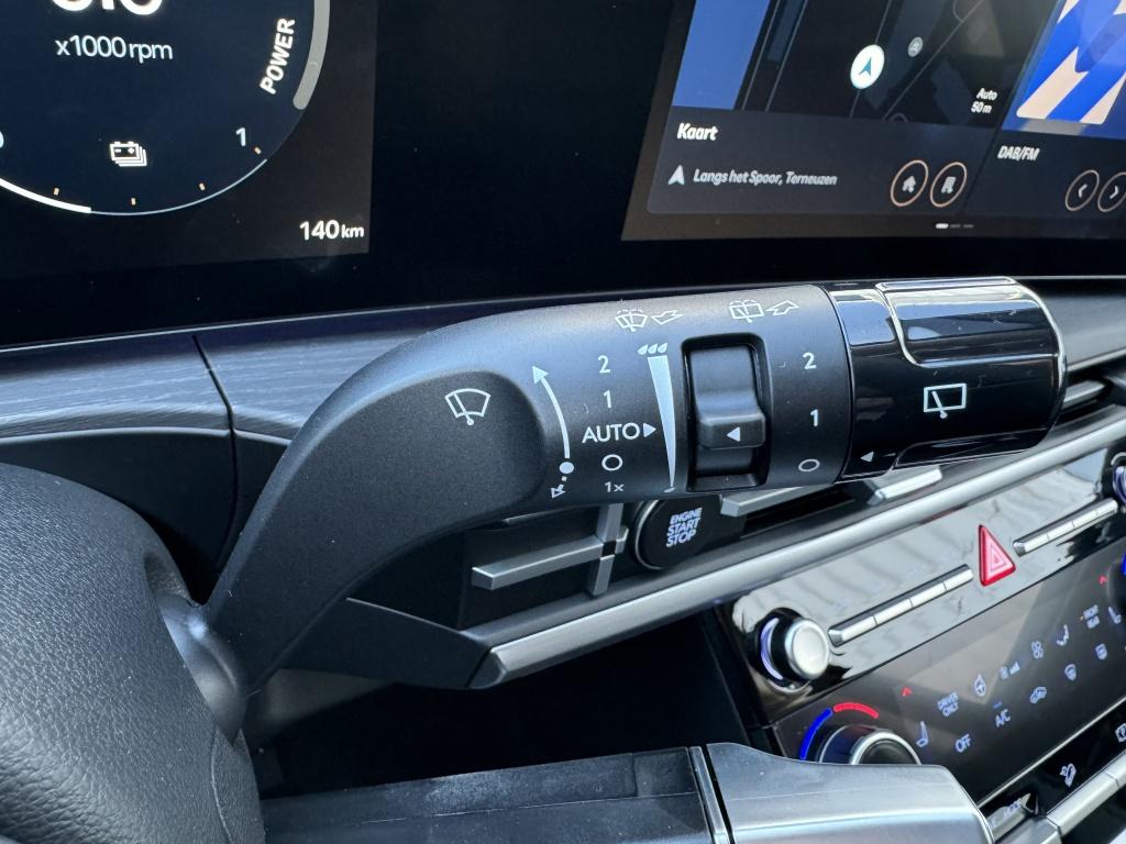 Hyundai Santa Fe 1.6 t-gdi hev comfort smart 7 persoon | actie prijs! | led