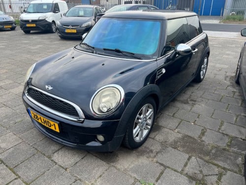 Mini Cooper 1.6
