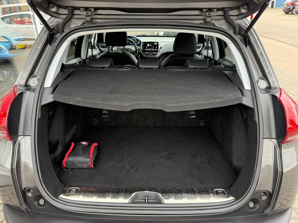 Peugeot 2008 1.2 puretech allure automaat