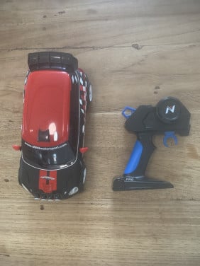 Bestuurbare Race auto