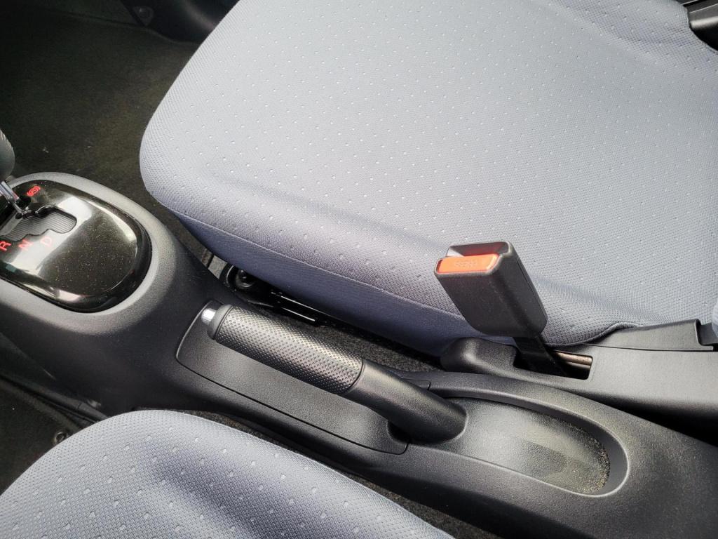 Peugeot Ion active