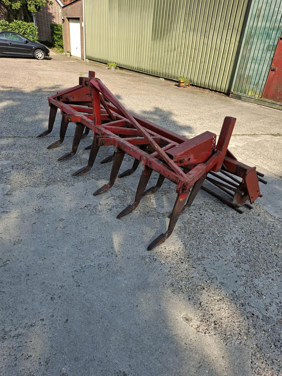 Cultivator