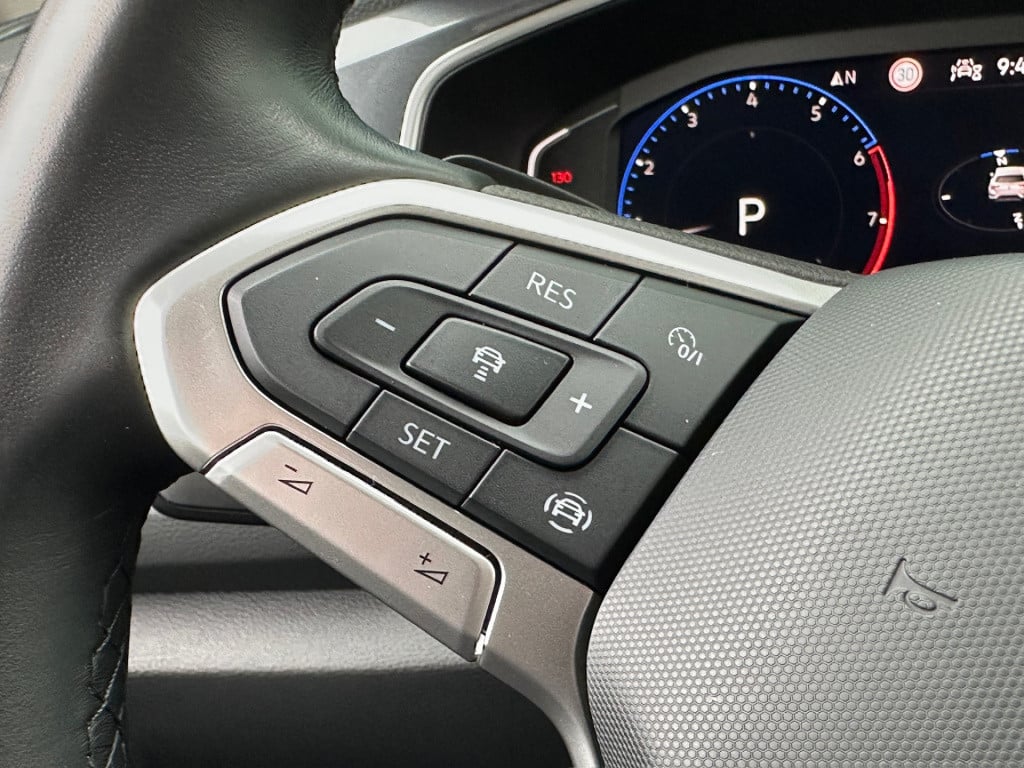 Volkswagen T-roc 1.5 tsi 150pk dsg style | trekhaak | carplay | adapt. crui