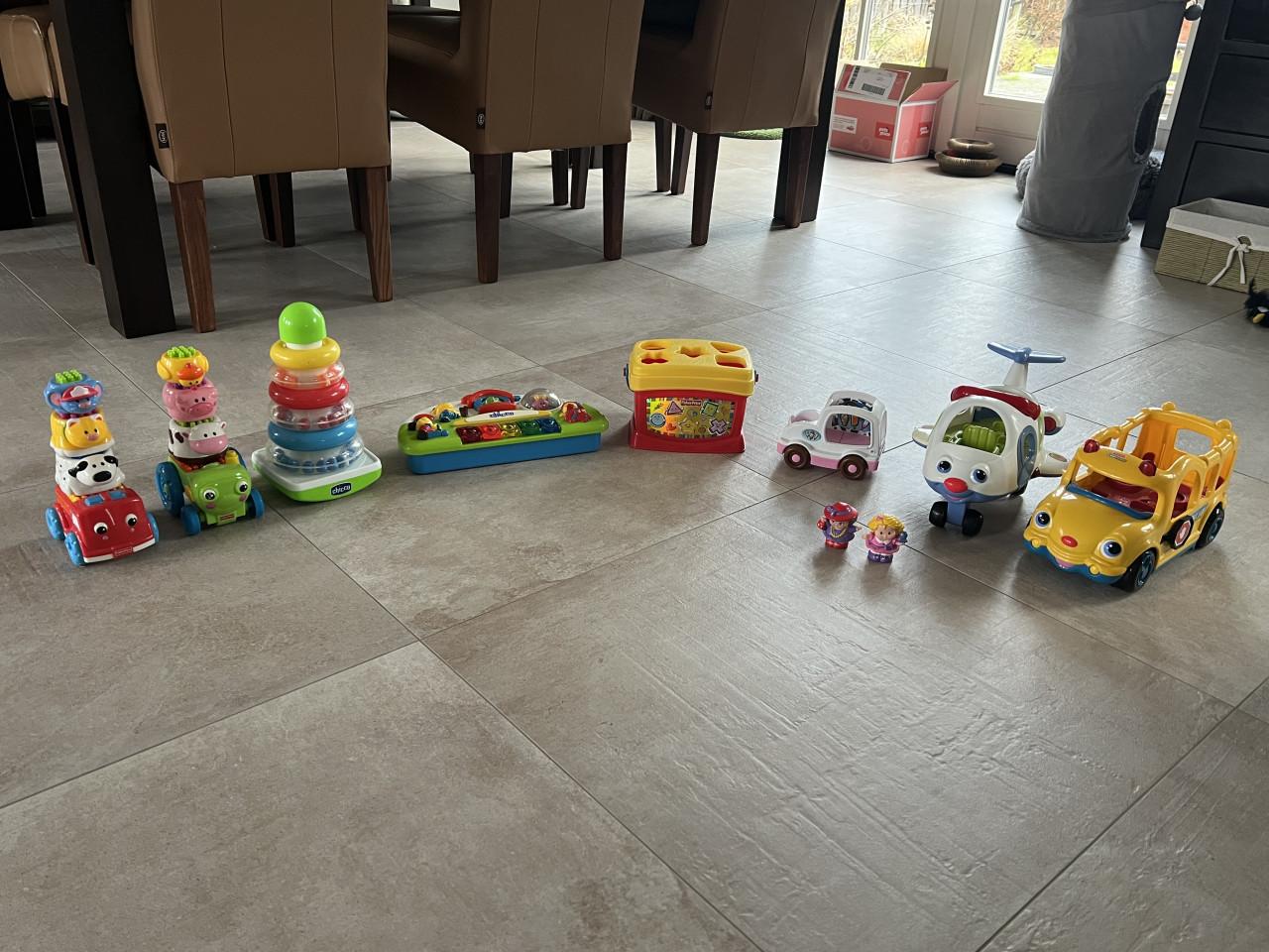 Fisherprice en chicco speelgoed