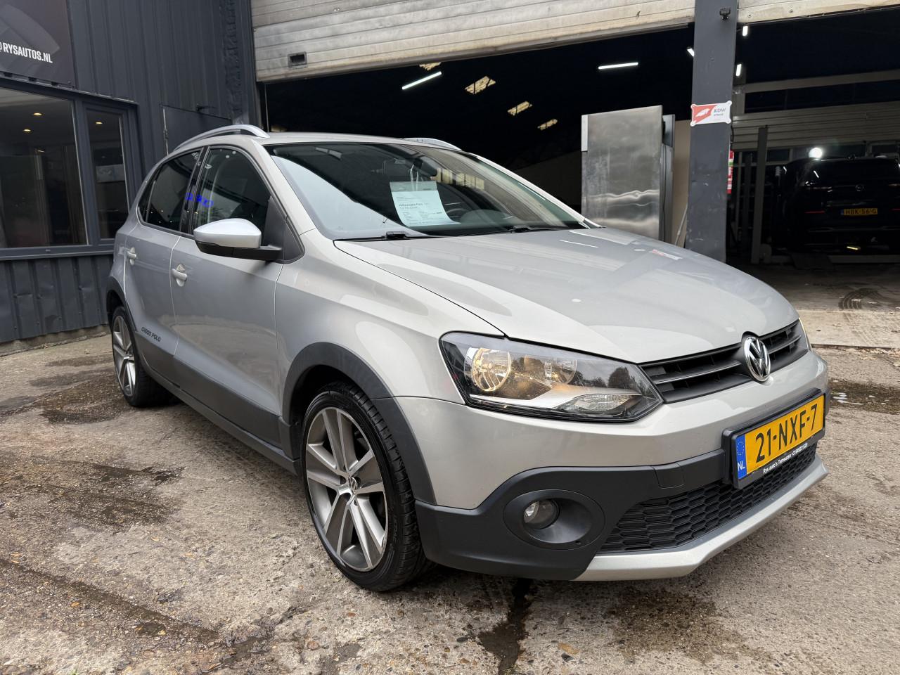 Volkswagen CrossPolo 1.2TSI CRUISE|NAP|Airco|APK