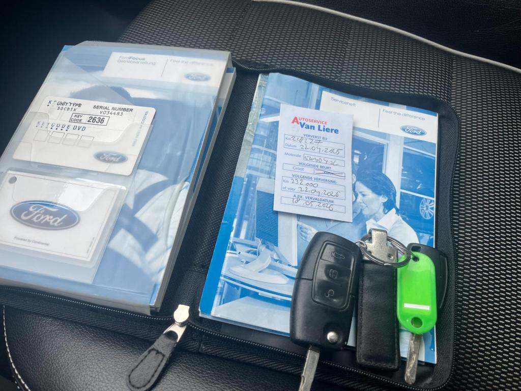 Ford Focus wagon 1.8 limited flexi fuel