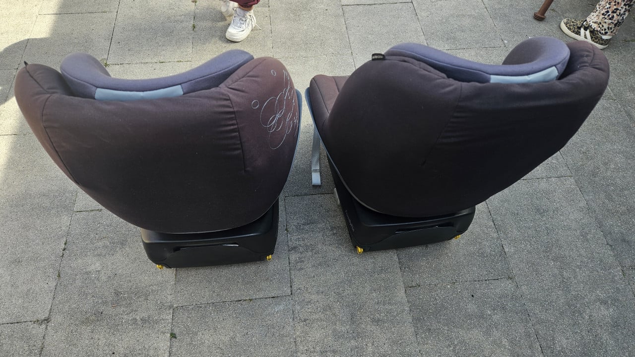 2x Maxi-cosi Pearl inclusief FamilyFix
