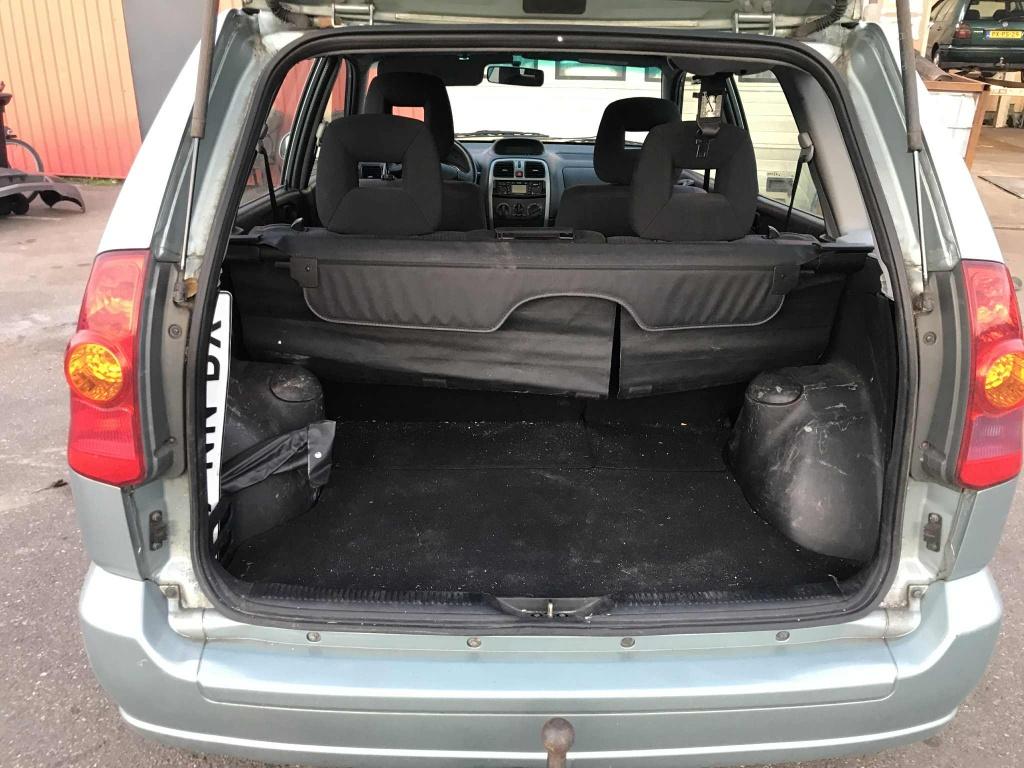 Mitsubishi Space Star 1.6 shogun se