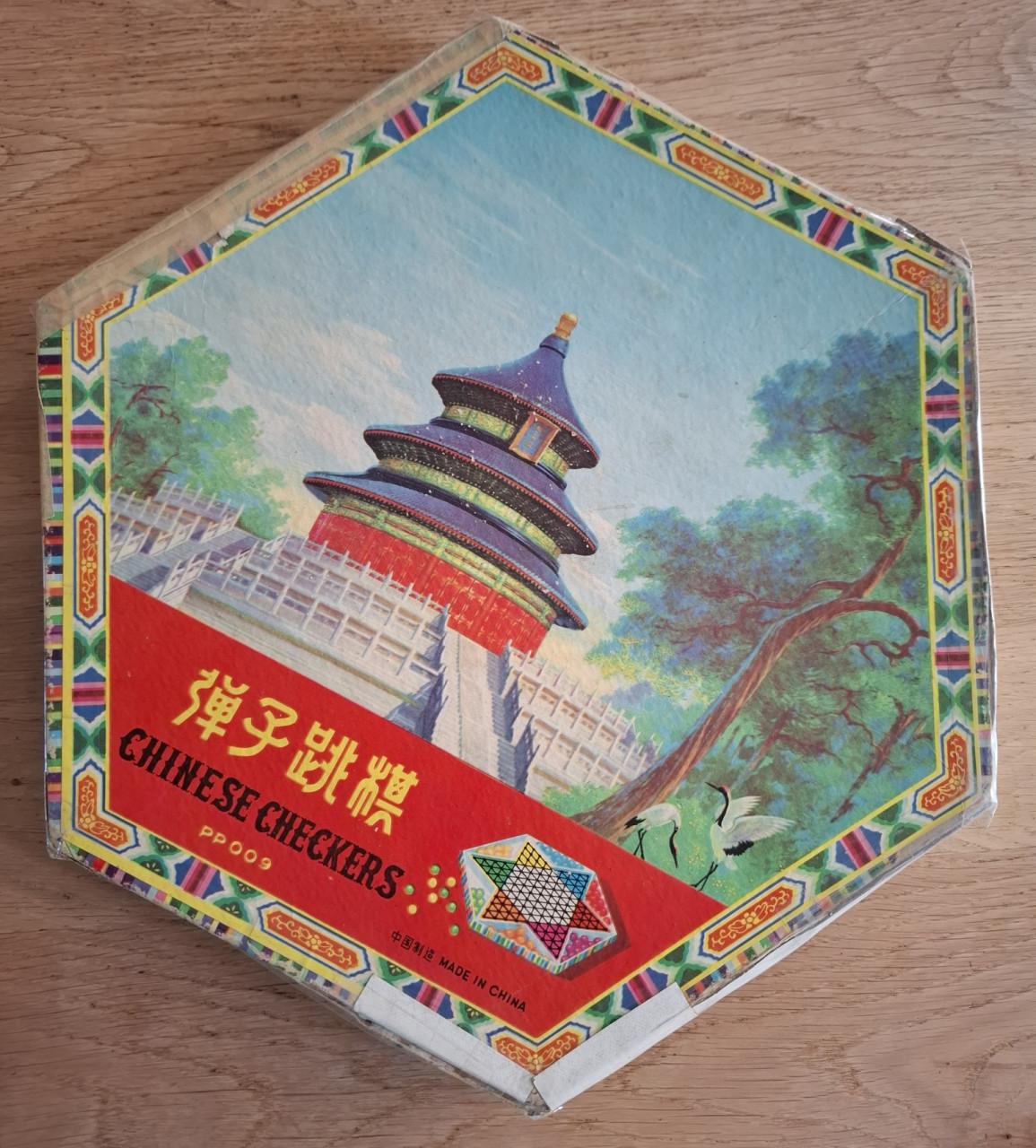 Chinese Checkers: Chinese dammen (VS) en bekend als Sternhalma in het Duits