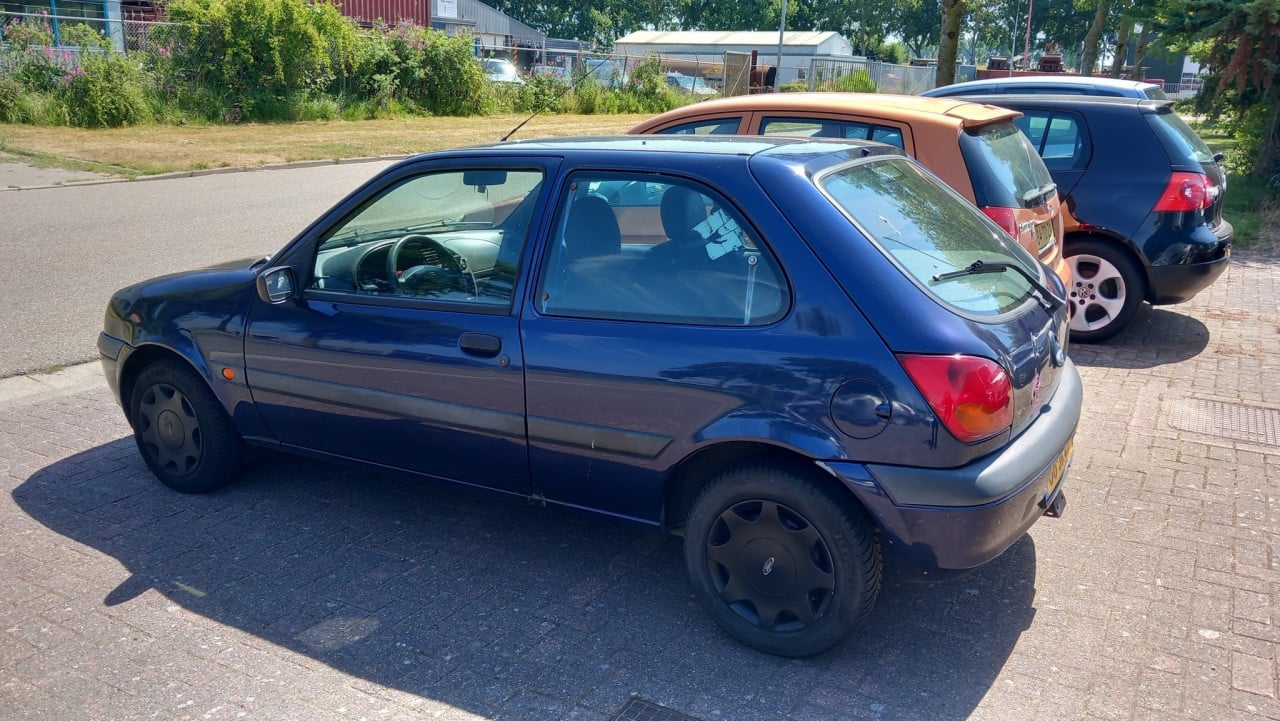 Ford fiesta 1.3-8v Cassic 3drs bj:2002 apk 2026 stuurbekr.