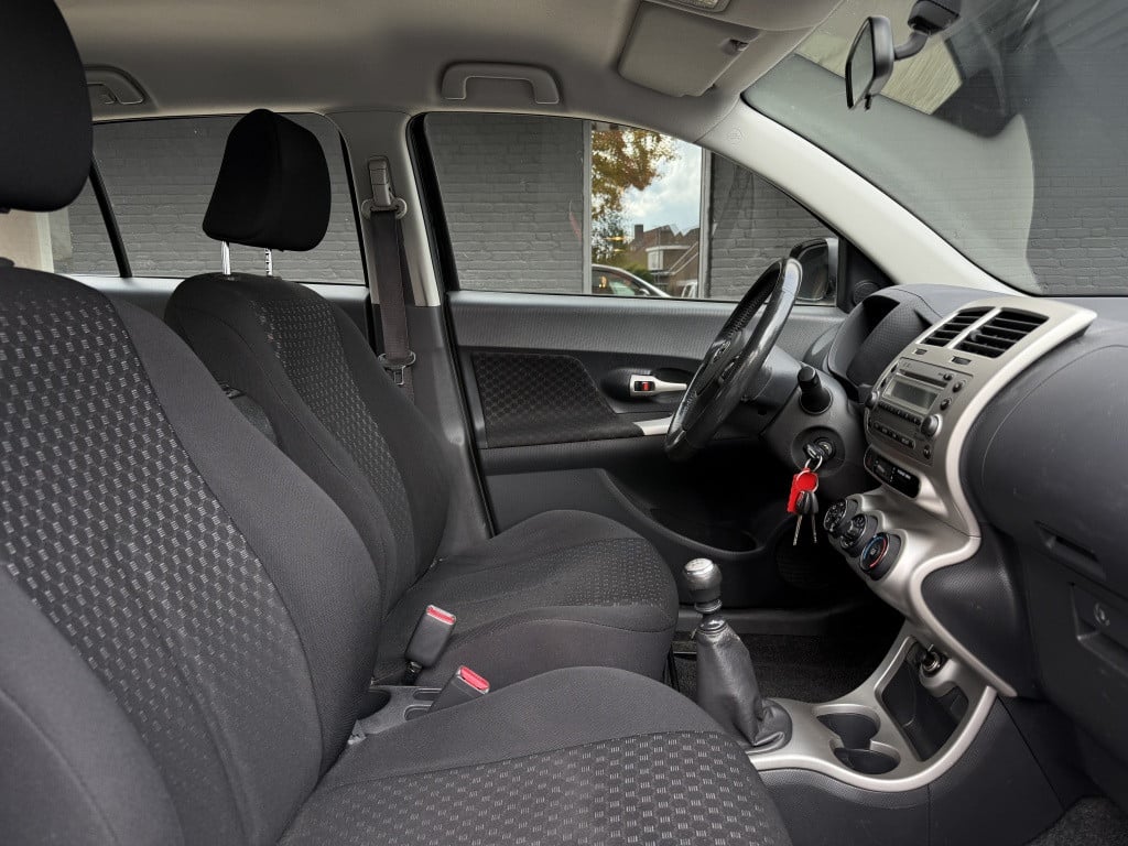 Toyota Urban Cruiser 1.3 vvt-i aspiration