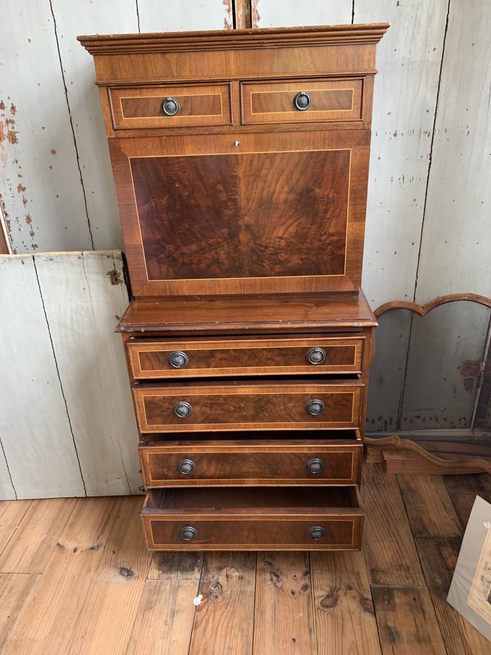 Brocante bureau