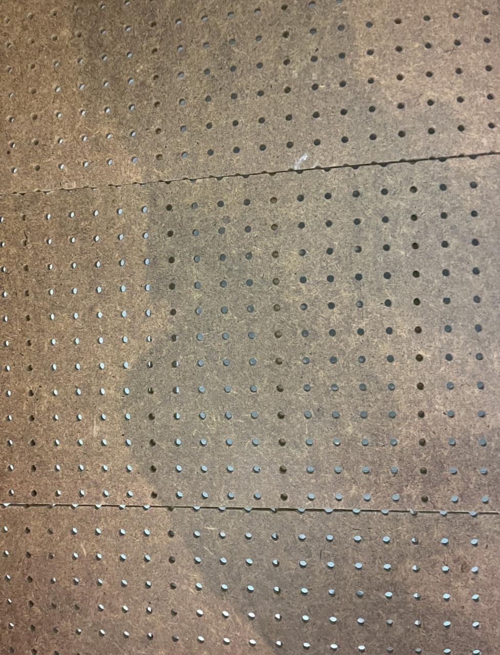 Bruin gebeitst bed hout incl. opbergmanden