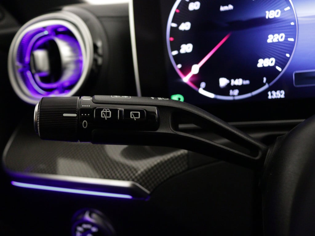 Mercedes-Benz C-Klasse estate 200 amg line | nightpakket | digital light | 