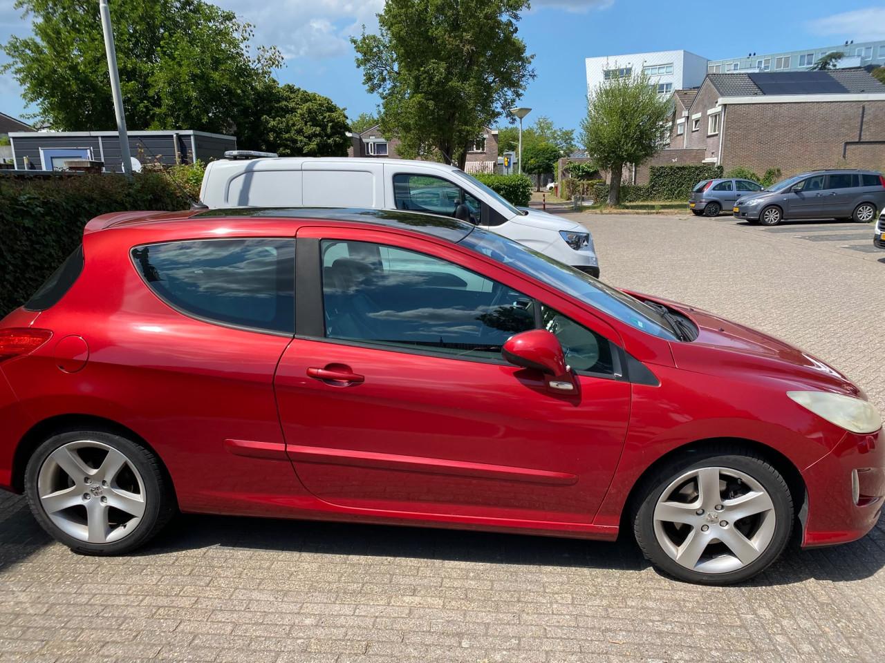 Peugeot 308 1.6thp