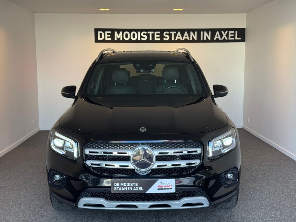 Mercedes-Benz Glb 200 business solution
