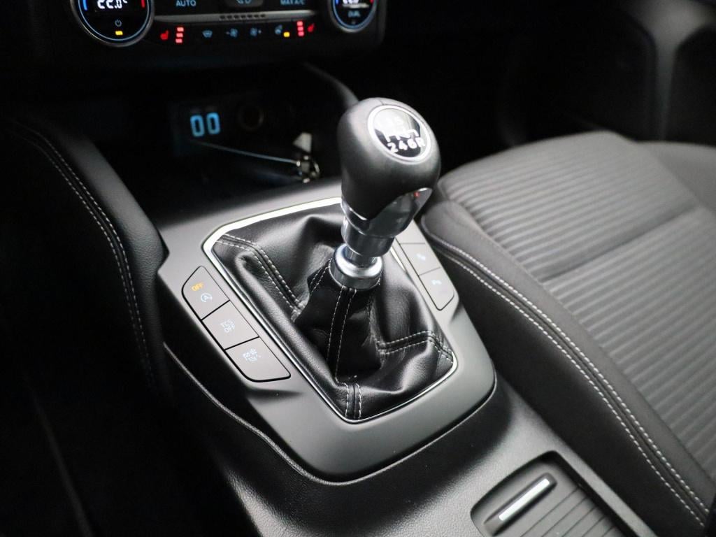 Ford Focus wagon 1.0 ecoboost hybrid titanium x business | lmv | parkeer se