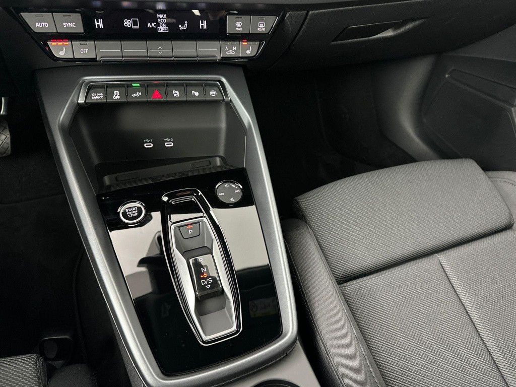 Audi A3 sportback advanced edition 40 tfsi e 150 kw / 204 pk sportba