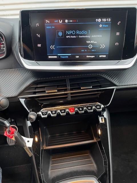 Peugeot 208 1.2 puretech active pack|airco|navi|cruise|nap|app